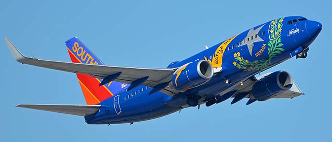 Southwest Boeing 737-7H4 N727SW Nevada One, Phoenix Sky Harbor, October 14, 2017